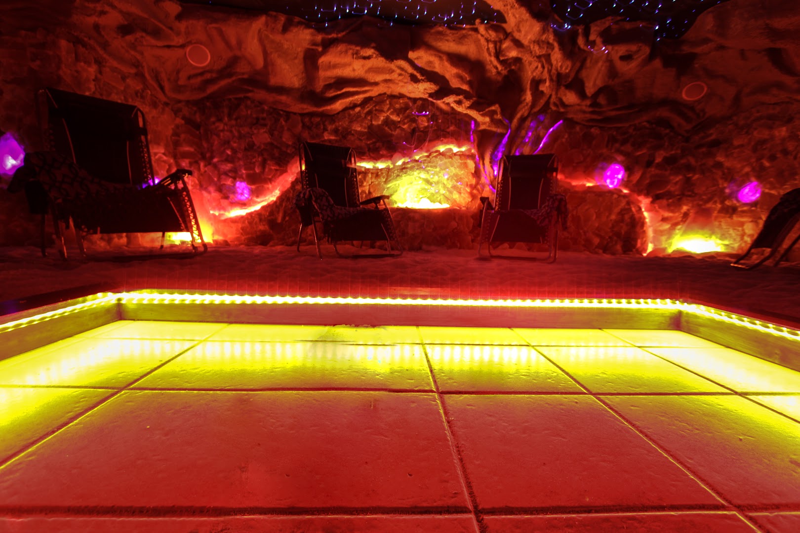 Holistic Therapies LLC - CryoSkin, Salt Cave, HOCATT, NormaTec — photo 4
