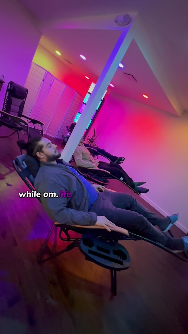 om.life Wellness * Modern Recovery Spa — photo 3